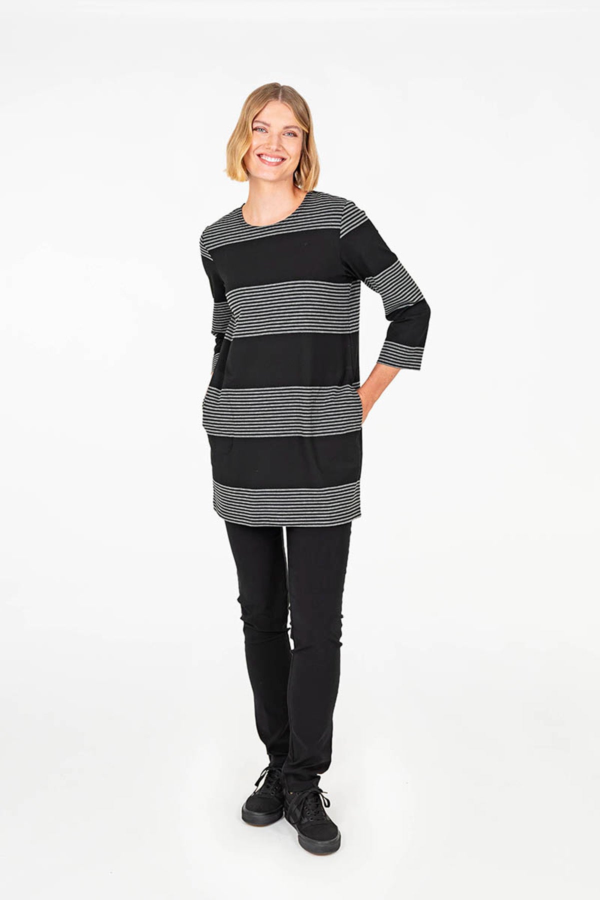 ORAKAS tunic black