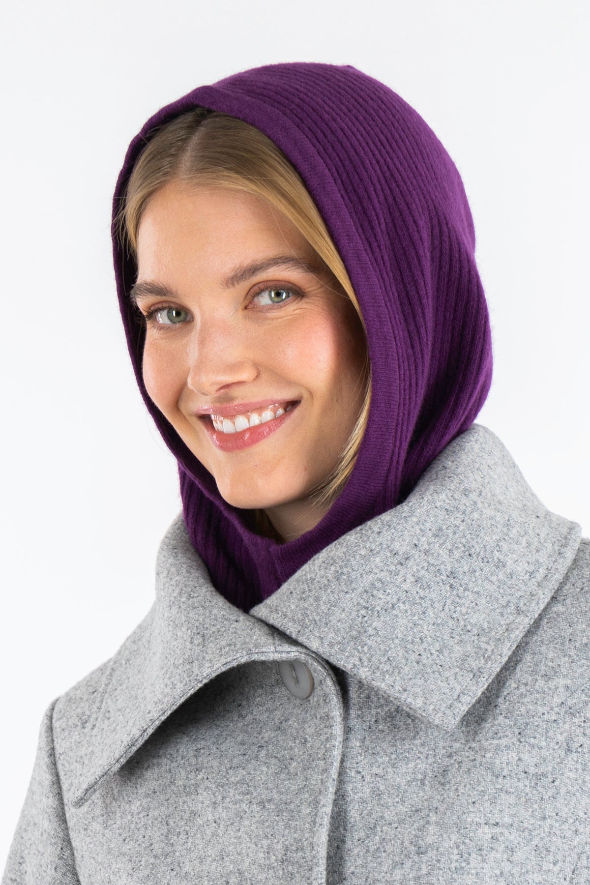 RETKI knitted hood purple