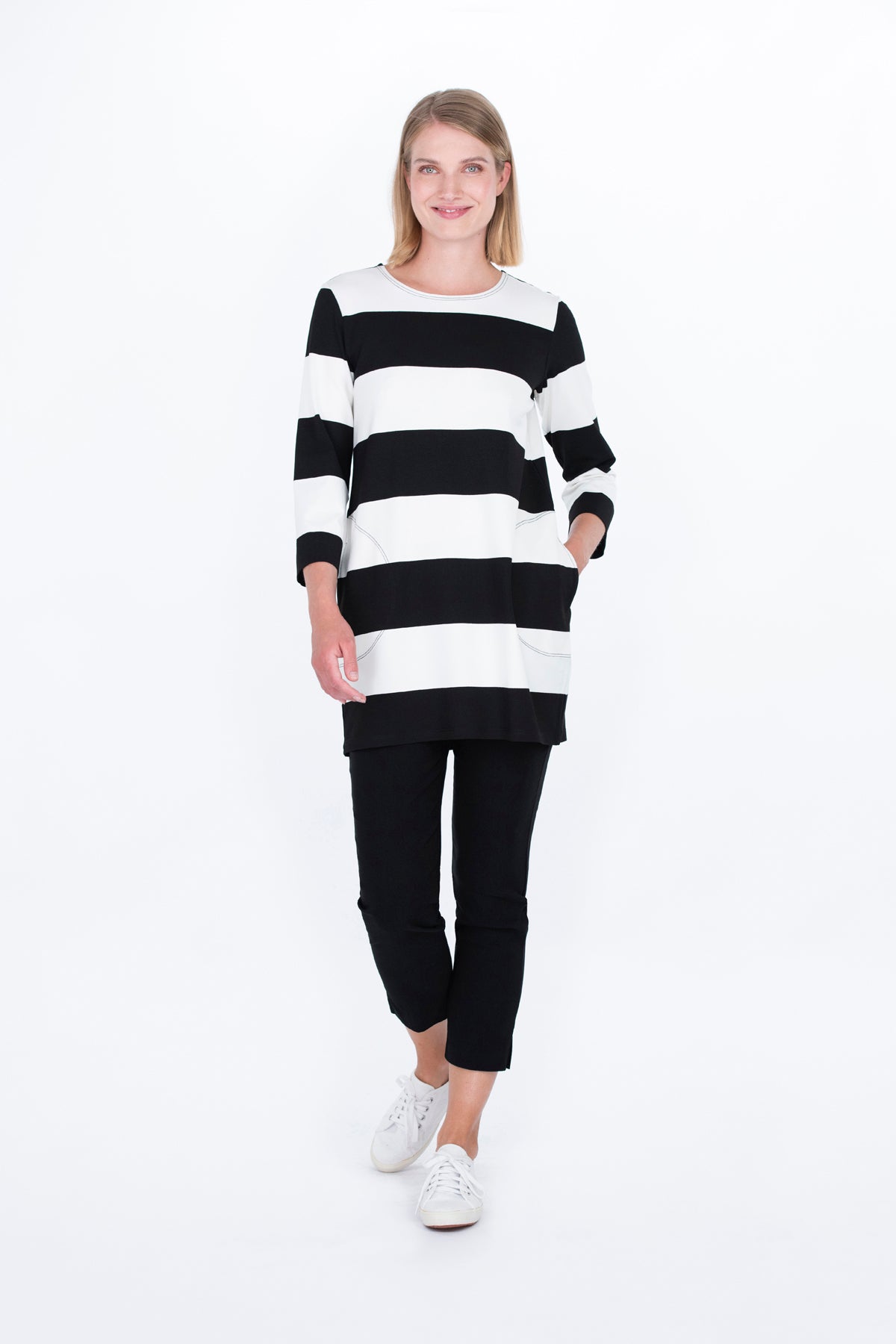 EEVA SLIT trousers black