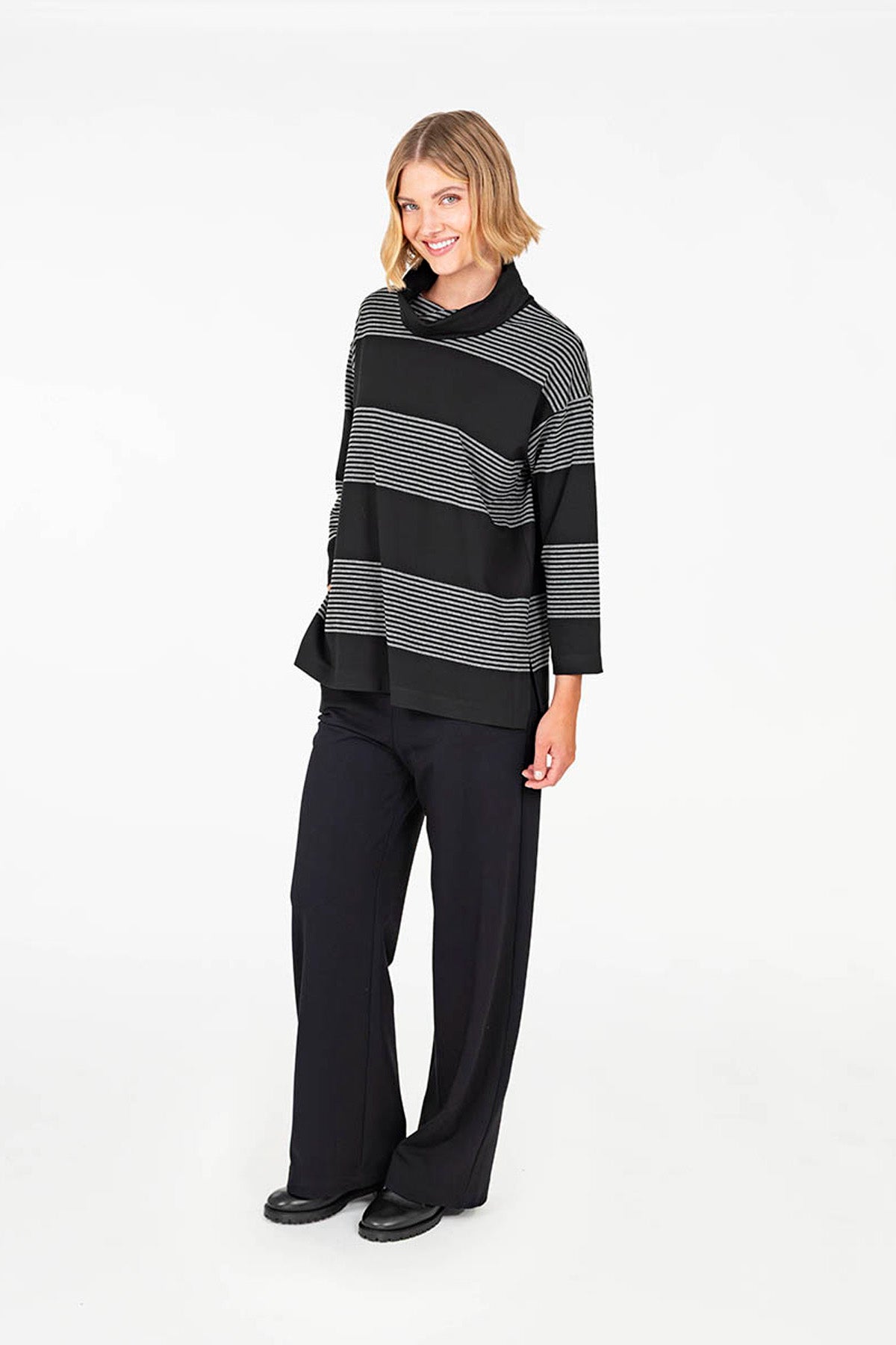 TATTI top black