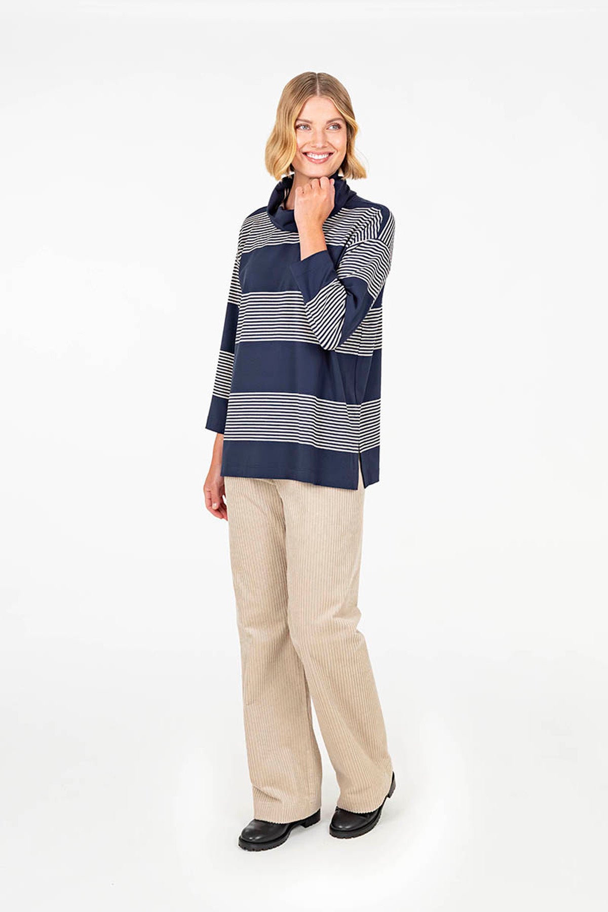 LOLITA trousers beige