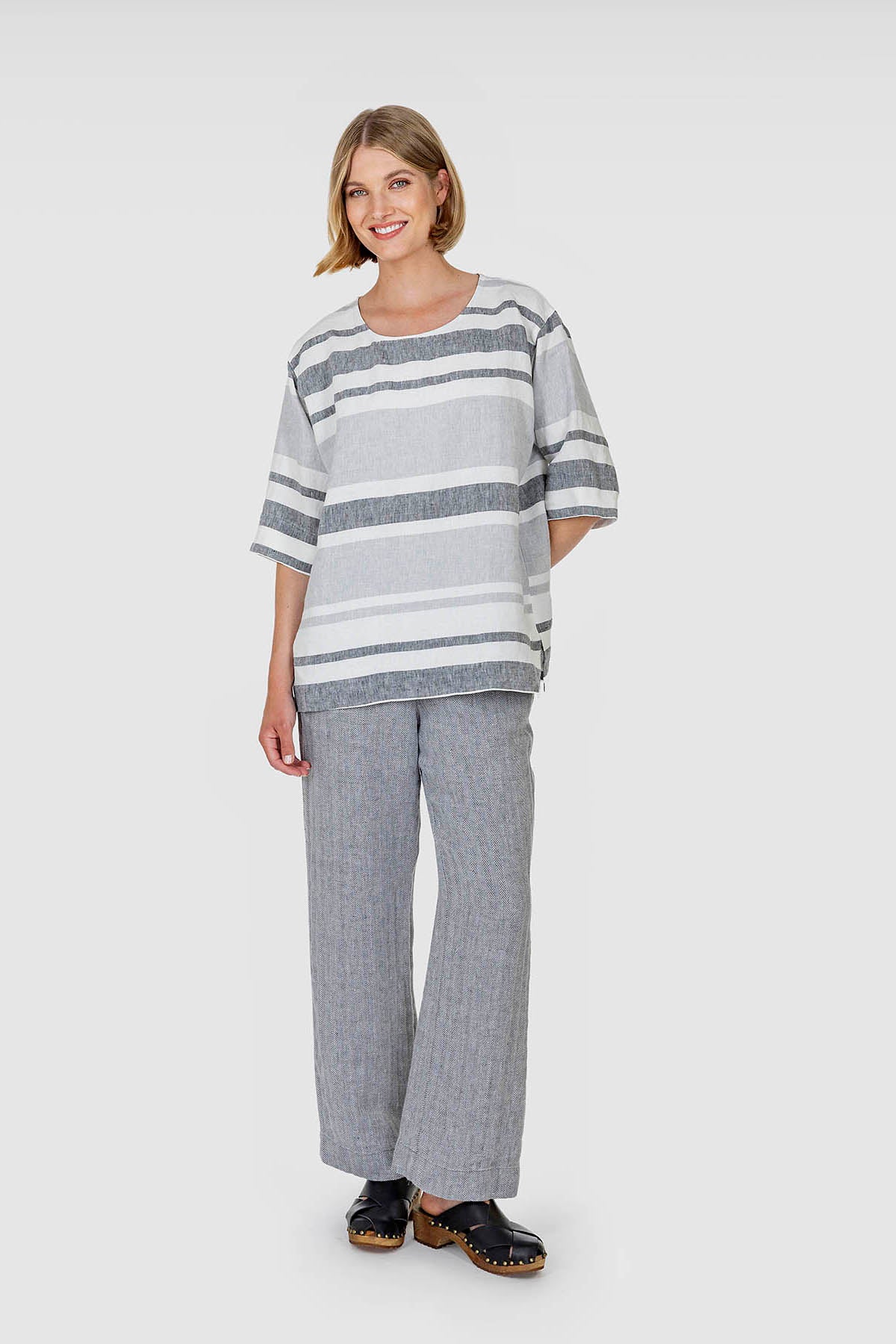 TORI trousers light grey