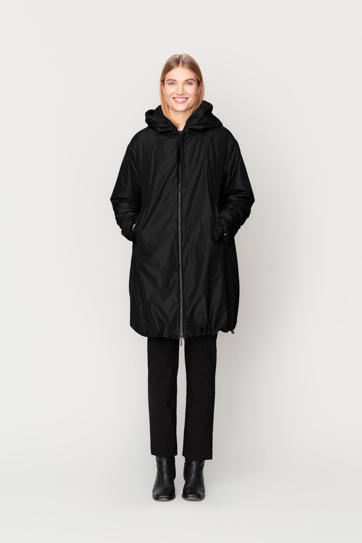 PYRY coat black