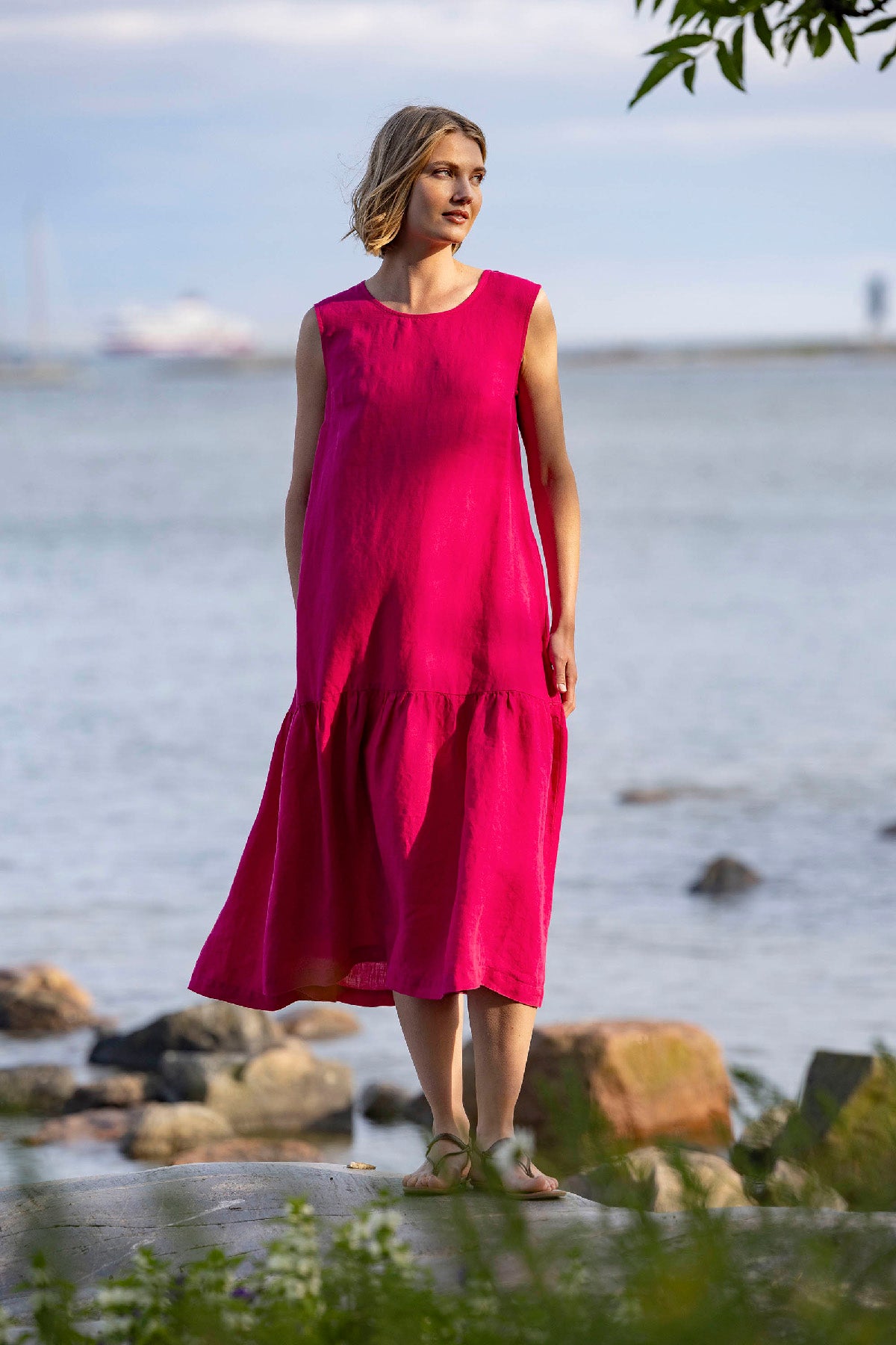 AURINGONKUKKA dress pink