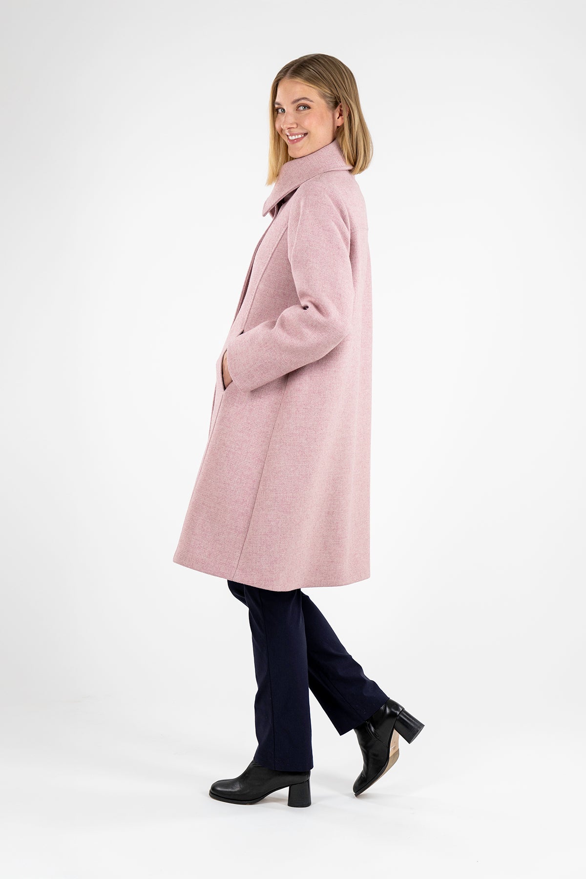 KURPITSA coat light pink