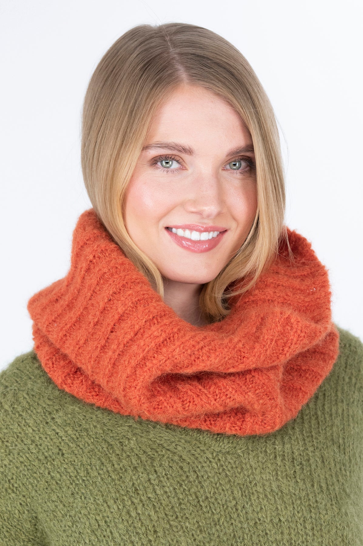 NÄRHI knitted collar orange