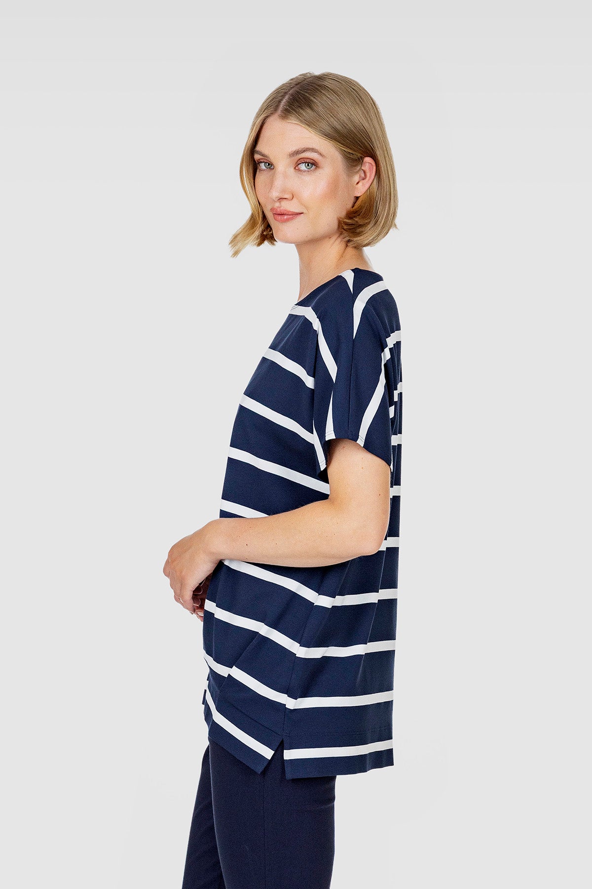 SAIMAA top dark blue