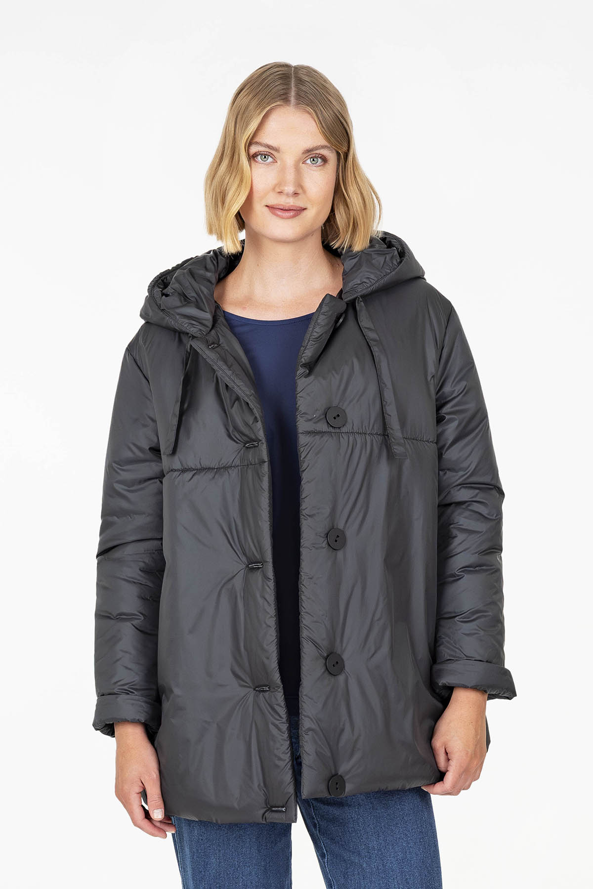 SYLI coat black