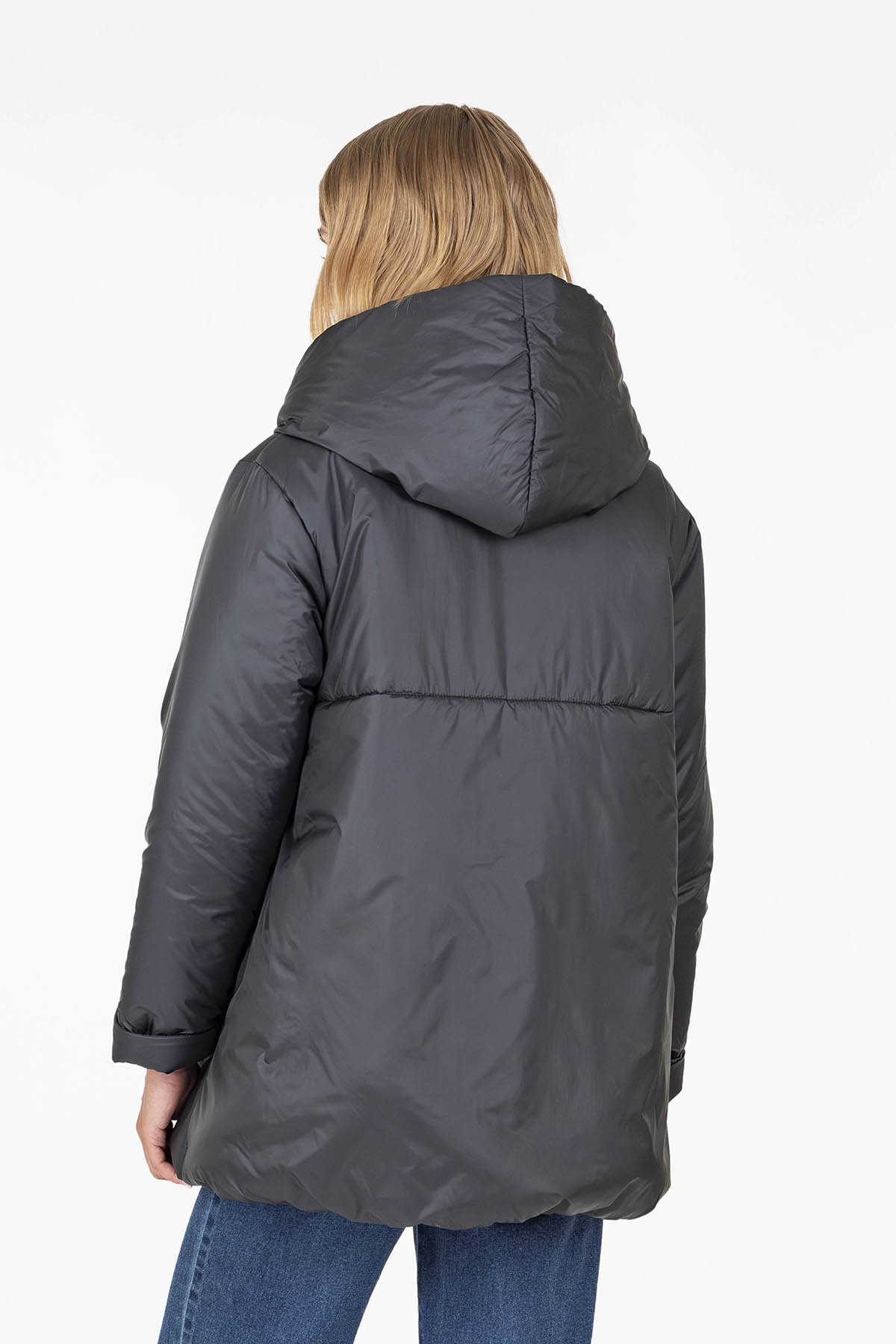 SYLI coat black