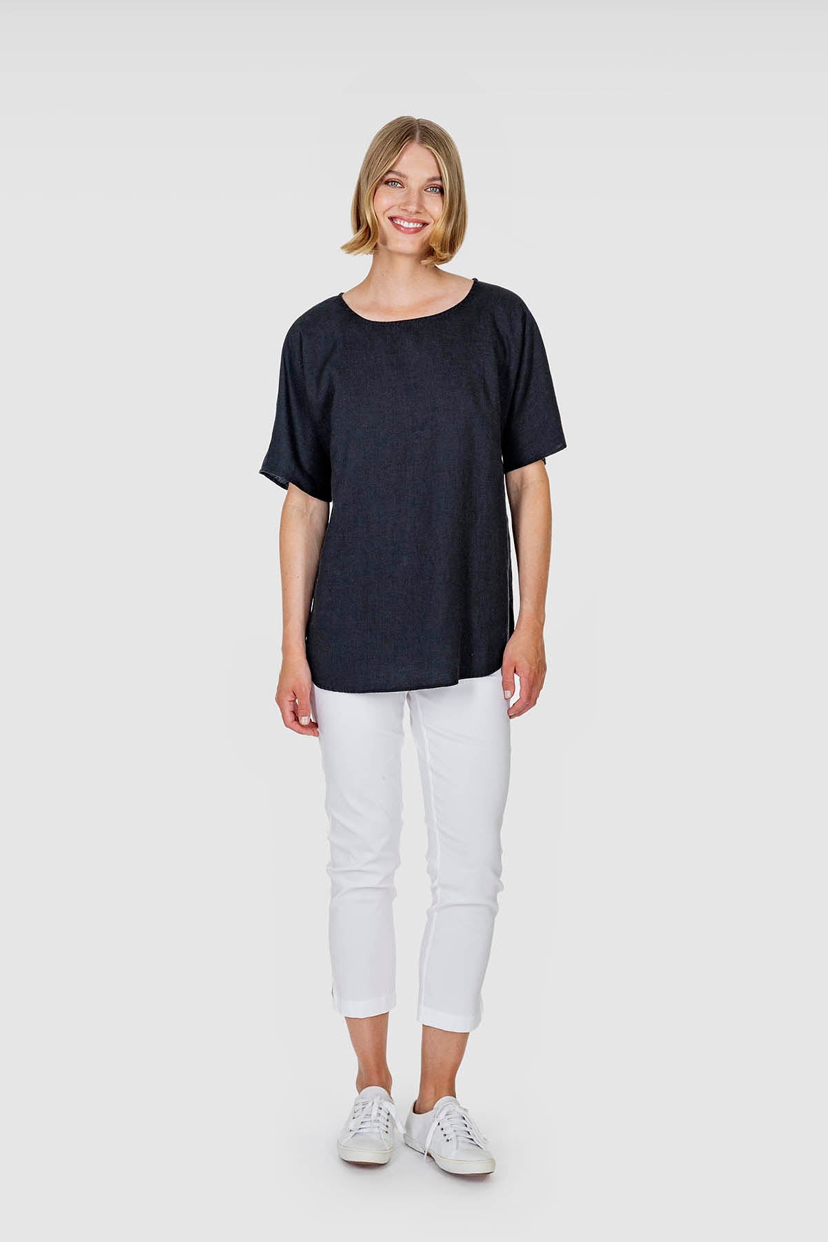 TÄHTIMÖ top black