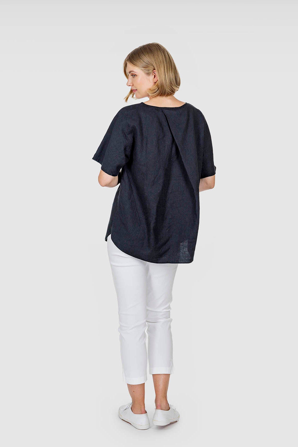 TÄHTIMÖ top black